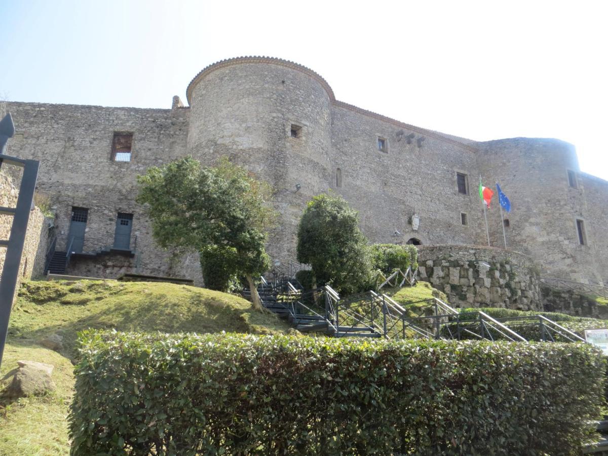 B&B "Croce Nivera" Vibo Valentia Exterior photo